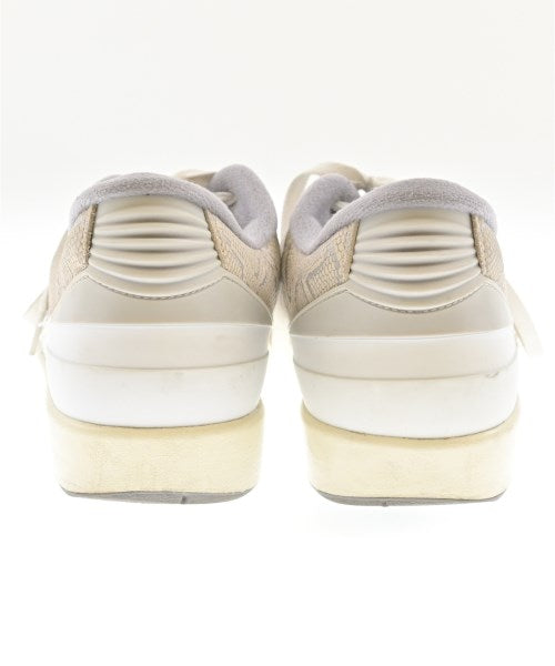 NIKE รองเท้าผ้าใบ