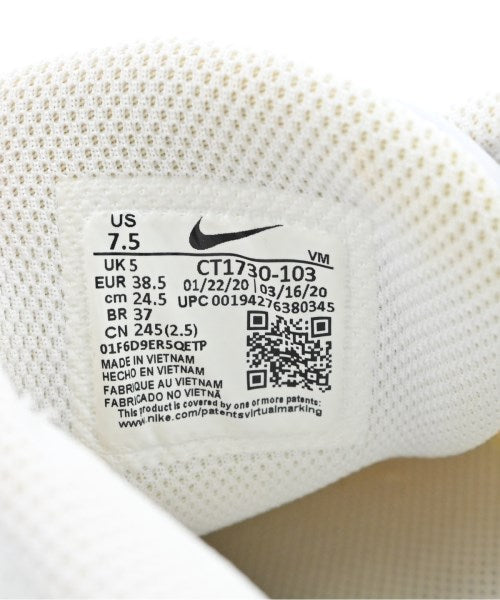 NIKE รองเท้าผ้าใบ
