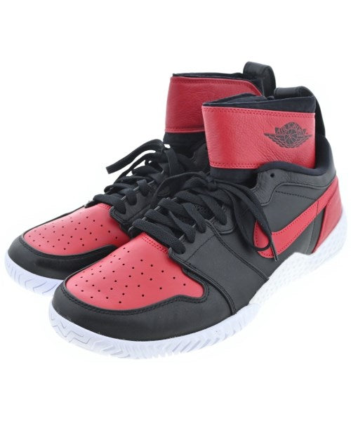 NIKE รองเท้าผ้าใบ