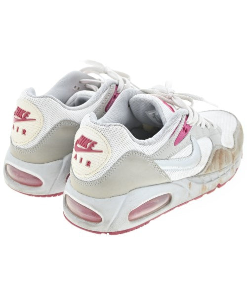 NIKE รองเท้าผ้าใบ