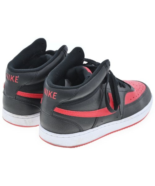 NIKE รองเท้าผ้าใบ