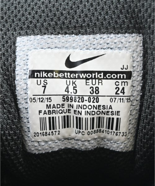 NIKE รองเท้าผ้าใบ