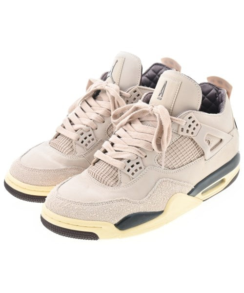 NIKE รองเท้าผ้าใบ