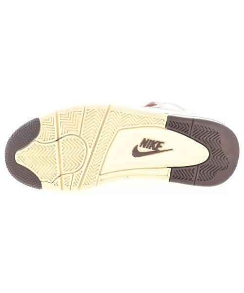 NIKE รองเท้าผ้าใบ