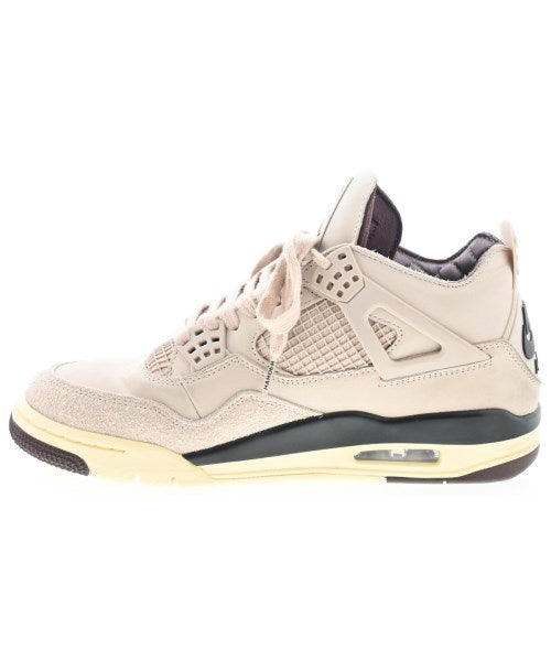 NIKE รองเท้าผ้าใบ