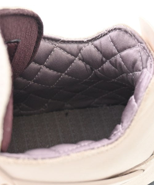 NIKE รองเท้าผ้าใบ