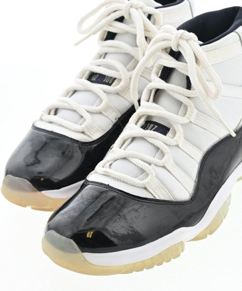 NIKE รองเท้าผ้าใบ