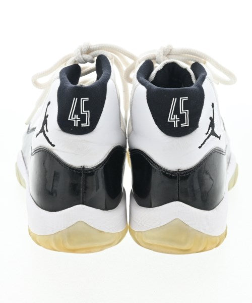 NIKE รองเท้าผ้าใบ