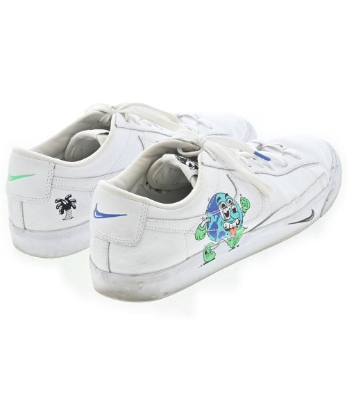 NIKE รองเท้าผ้าใบ