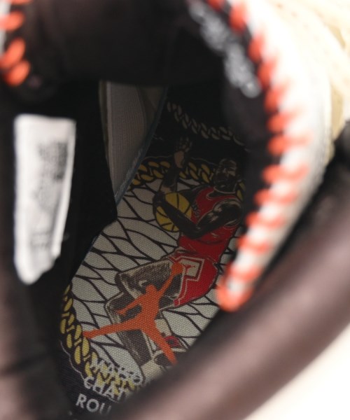 NIKE รองเท้าผ้าใบ