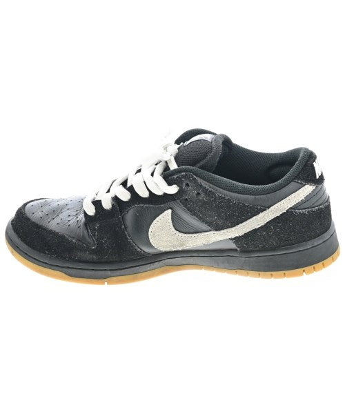 NIKE รองเท้าผ้าใบ