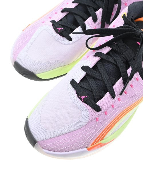 NIKE รองเท้าผ้าใบ