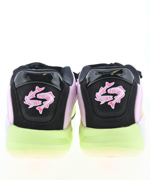 NIKE รองเท้าผ้าใบ