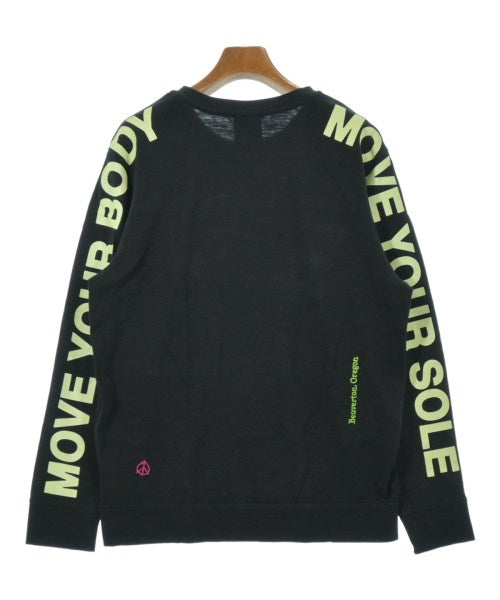 NIKE เสื้อยืด/เสื้อท็อปส์