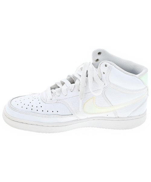 NIKE รองเท้าผ้าใบ