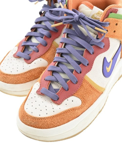 NIKE รองเท้าผ้าใบ
