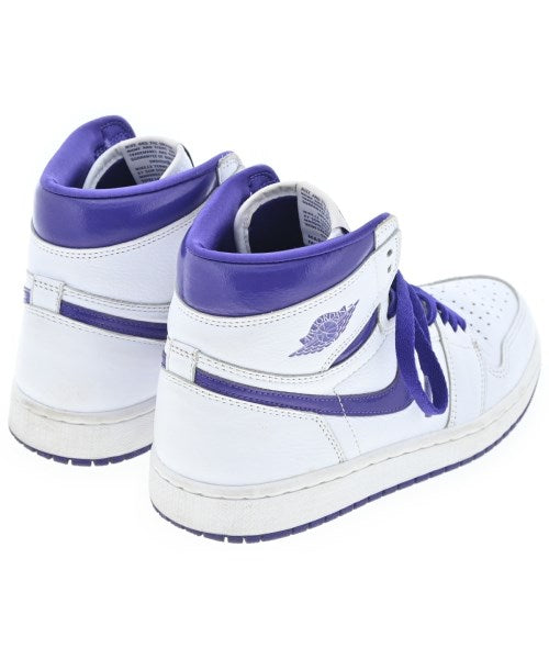 NIKE รองเท้าผ้าใบ