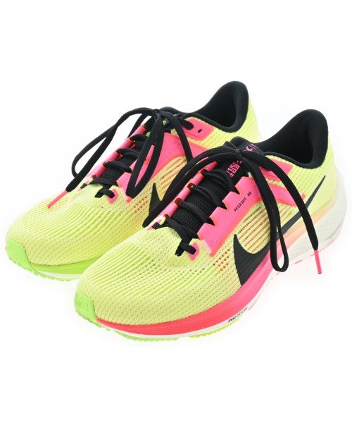 NIKE รองเท้าผ้าใบ