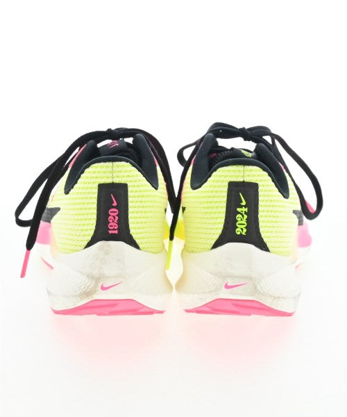 NIKE รองเท้าผ้าใบ