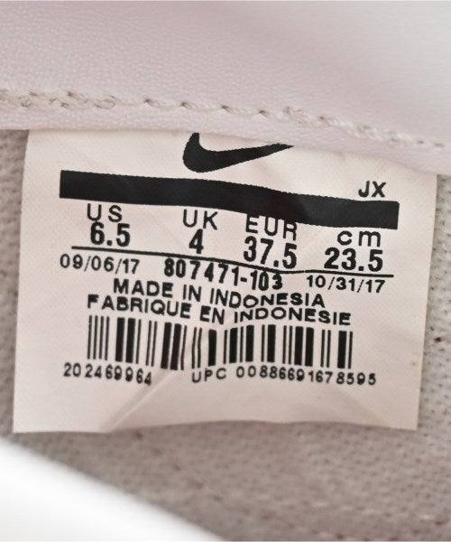 NIKE รองเท้าผ้าใบ