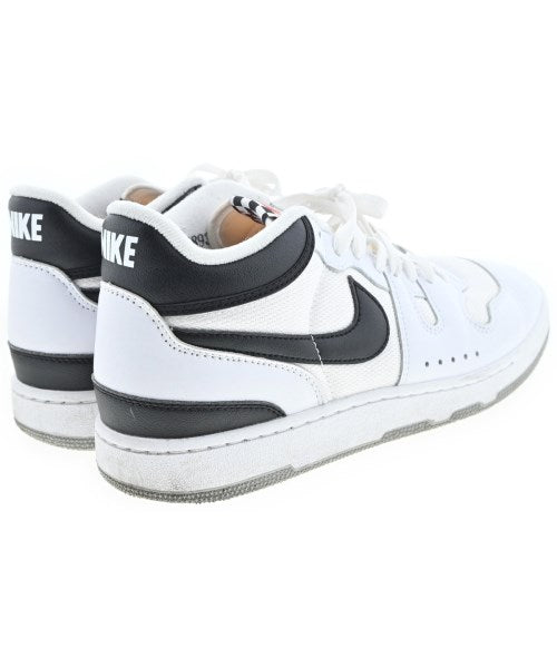 NIKE รองเท้าผ้าใบ
