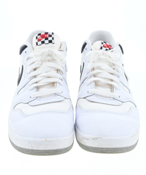 NIKE รองเท้าผ้าใบ