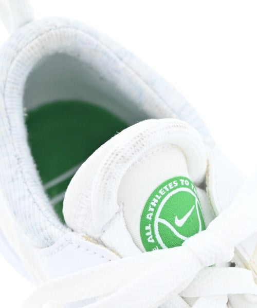 NIKE รองเท้าผ้าใบ