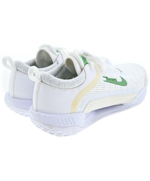 NIKE รองเท้าผ้าใบ