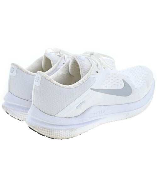 NIKE รองเท้าผ้าใบ