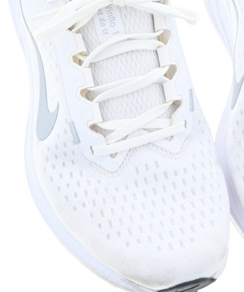 NIKE รองเท้าผ้าใบ