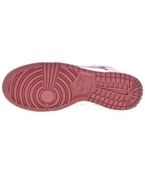 NIKE รองเท้าผ้าใบ