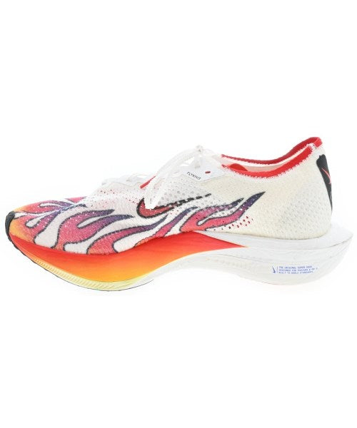 NIKE รองเท้าผ้าใบ