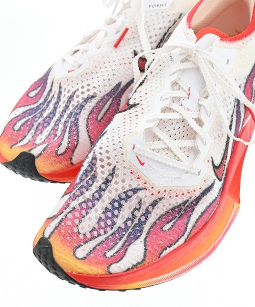 NIKE รองเท้าผ้าใบ