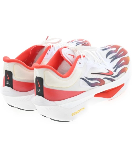 NIKE รองเท้าผ้าใบ