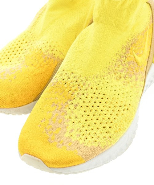 NIKE รองเท้าผ้าใบ