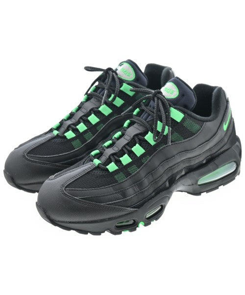 NIKE รองเท้าผ้าใบ