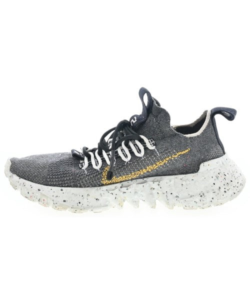 NIKE รองเท้าผ้าใบ