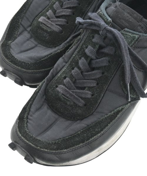 NIKE รองเท้าผ้าใบ