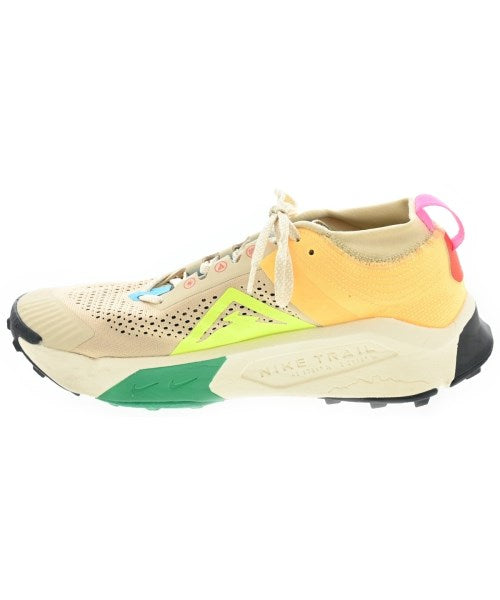 NIKE รองเท้าผ้าใบ