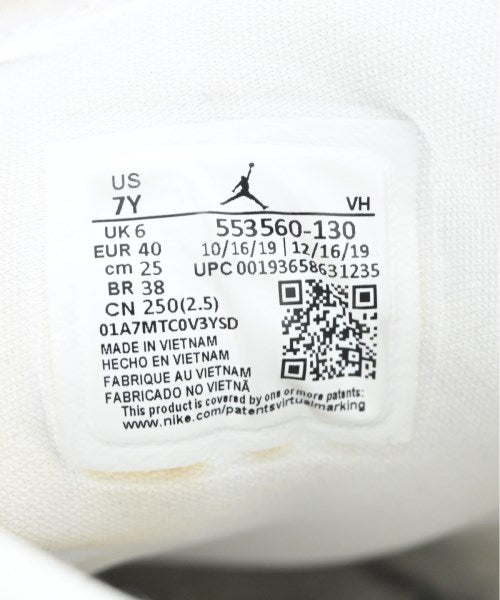 NIKE รองเท้าผ้าใบ