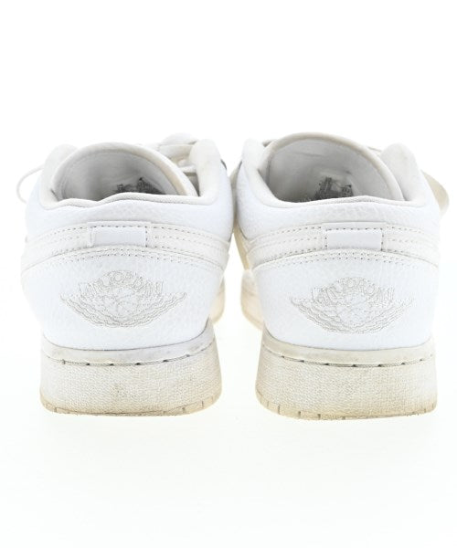 NIKE รองเท้าผ้าใบ