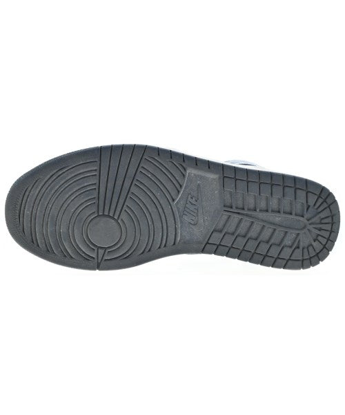 NIKE รองเท้าผ้าใบ