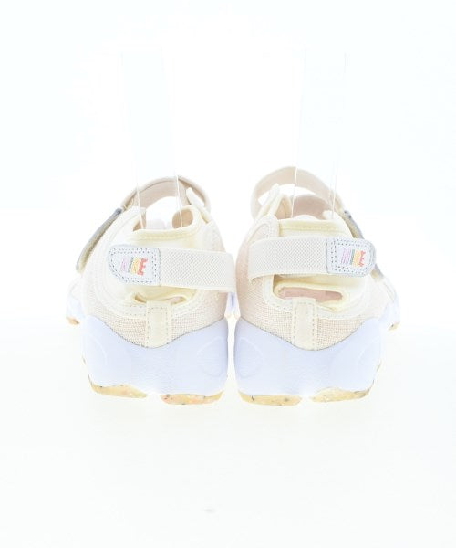 NIKE รองเท้าผ้าใบ