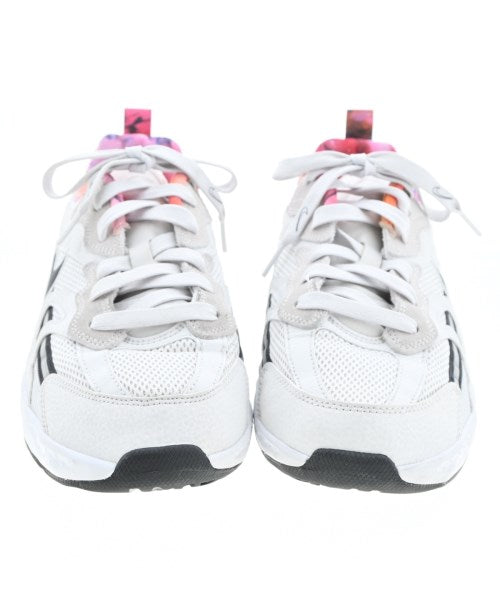 NIKE รองเท้าผ้าใบ