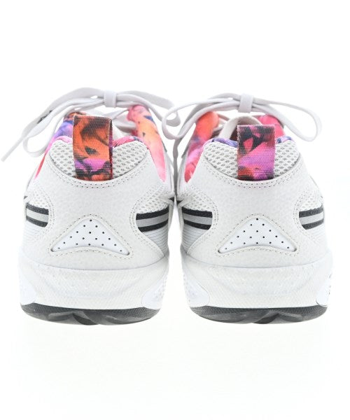 NIKE รองเท้าผ้าใบ