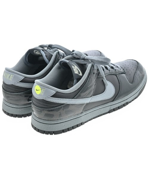 NIKE รองเท้าผ้าใบ