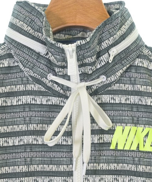 NIKE แจ็คเก็ตเบลาส์ อื่น