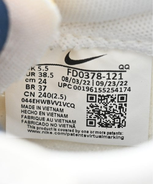 NIKE รองเท้าผ้าใบ