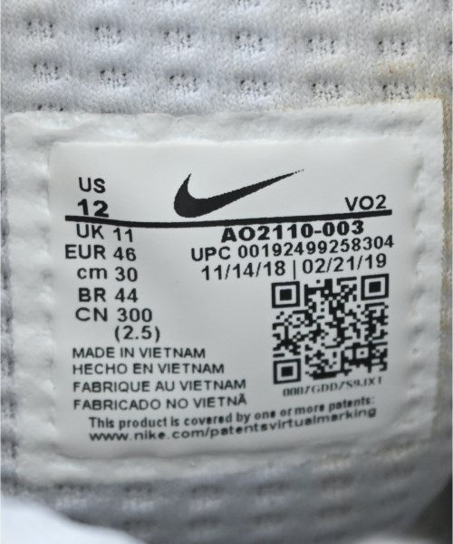 NIKE รองเท้าผ้าใบ