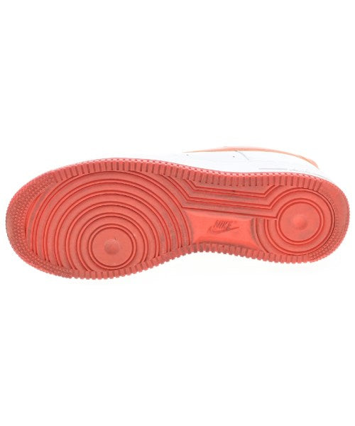 NIKE รองเท้าผ้าใบ